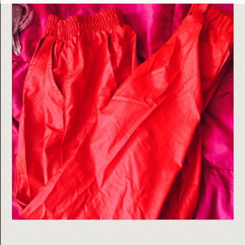RED faux LEATHER JOGGERS!🔥